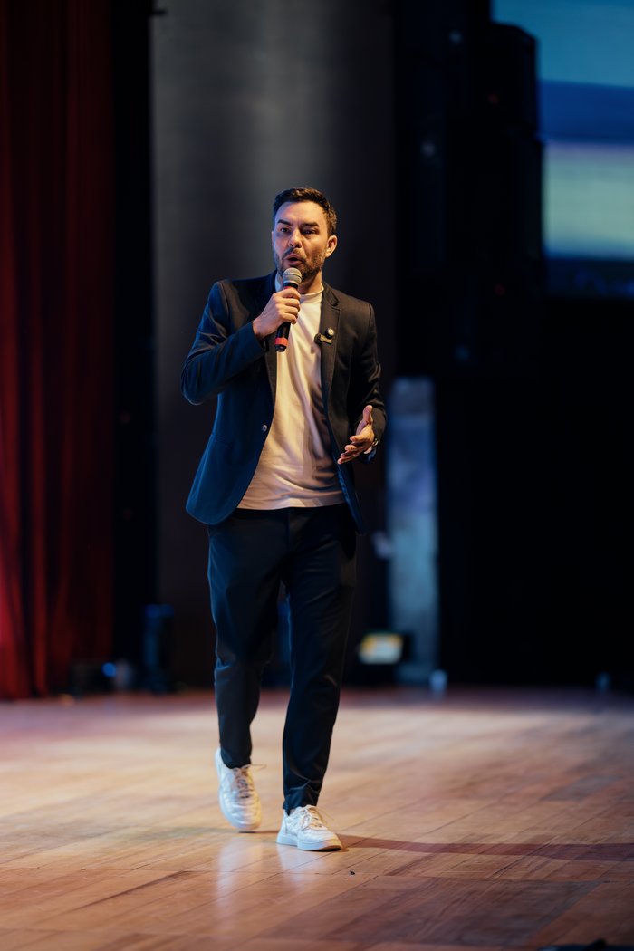 Thiago Mendes no palco